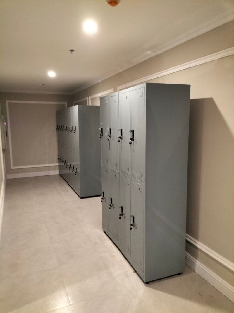 Tủ Locker Cánh Mở Đẹp 7 Tủ locker kết hợp kính