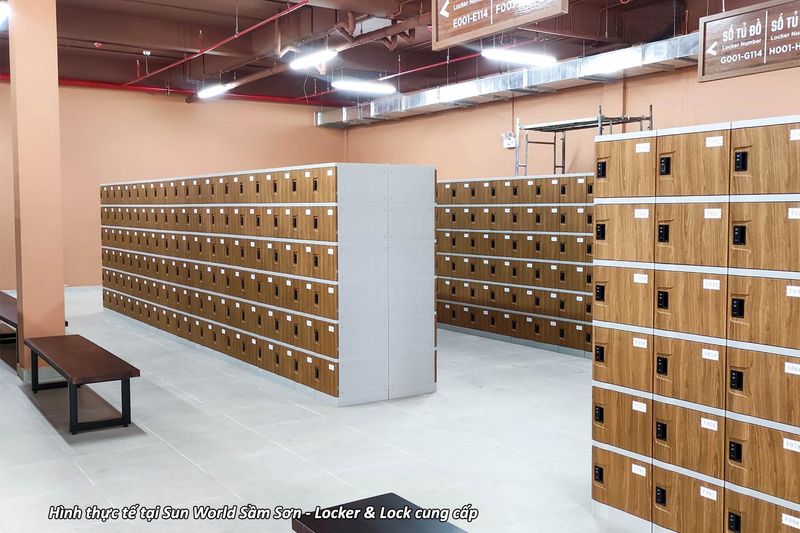 Tủ Locker Nhân Viên 6 Hình thức tủ locker thực tế tại Sunworld, Sam Son