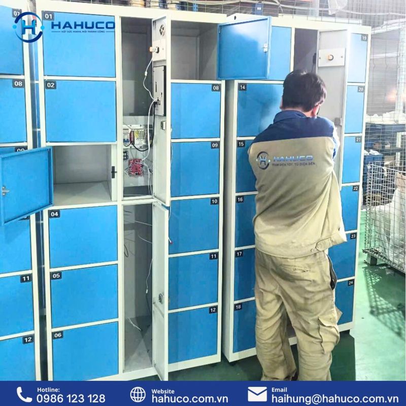 Thi Công Tủ Locker Cho Doanh Nghiệp 2 Chất liệu sắt sơn tĩnh điện